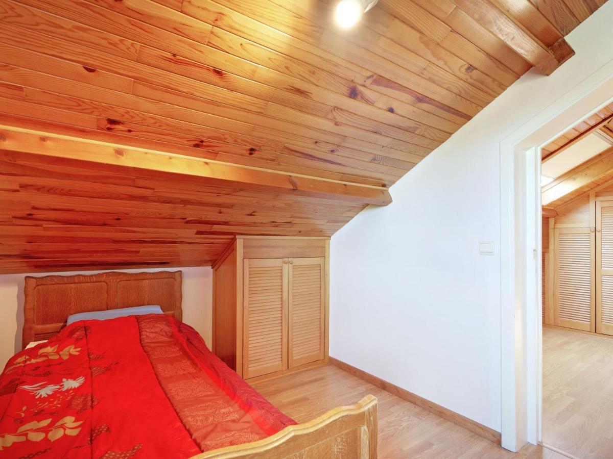 Amazing Holiday Home In Porcheresse Daverdisse With Terrace Zewnętrze zdjęcie
